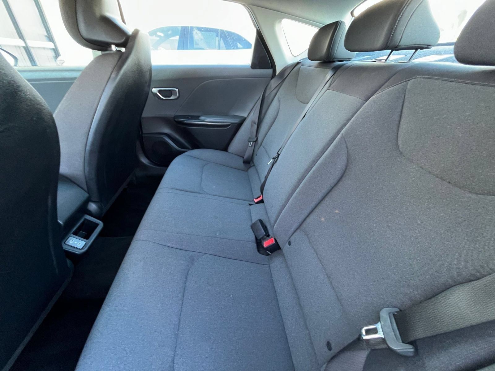 Used 2025 Kia K4 FWD image 22