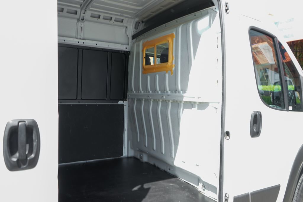 Used 2024 RAM ProMaster 3500 w/ Safety Group FWD image 12