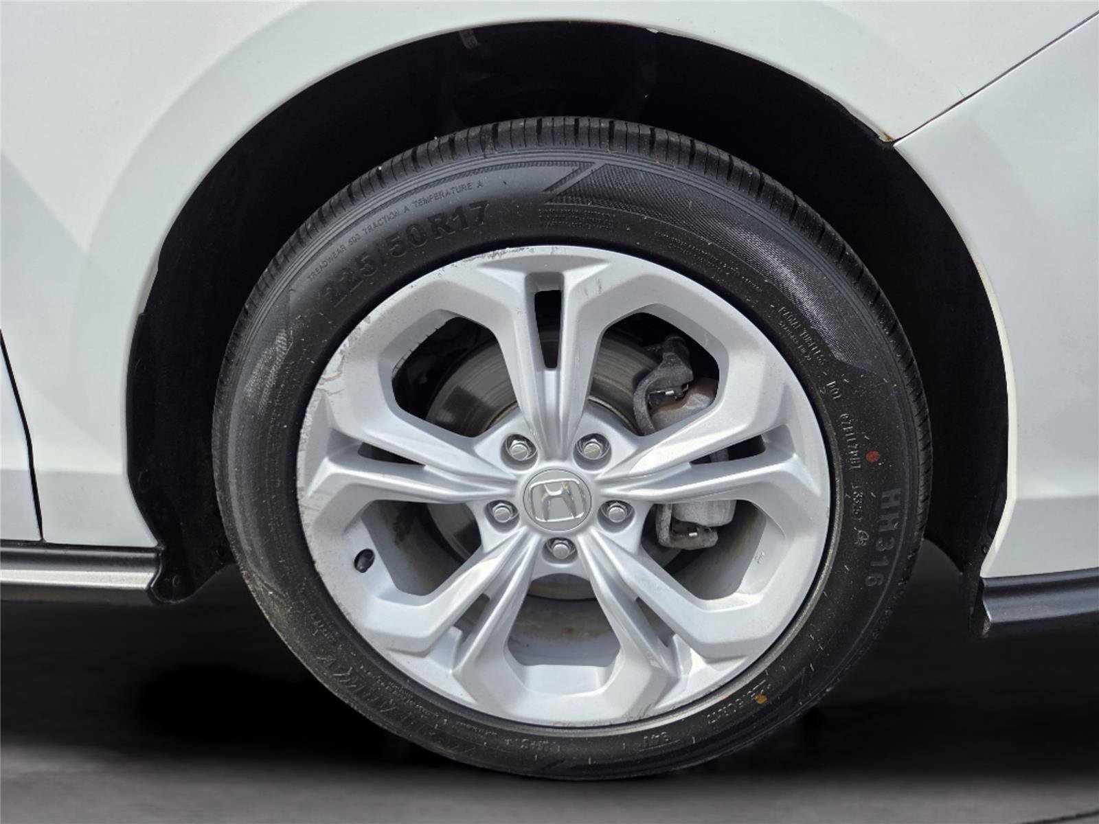 Used 2023 Honda Accord LX image 30