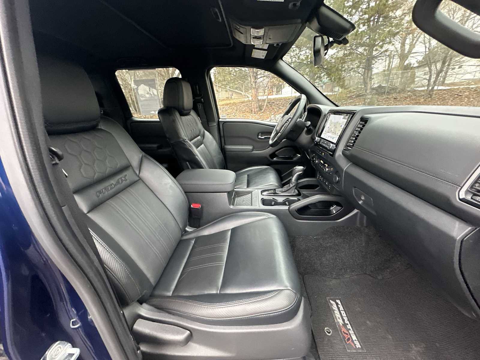 Used 2022 Nissan Frontier PRO-4X w/ Pro-4X Premium Package image 25