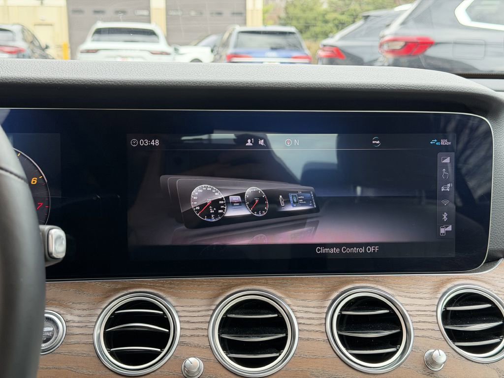 Used 2020 Mercedes-Benz E 350 4MATIC Sedan image 39