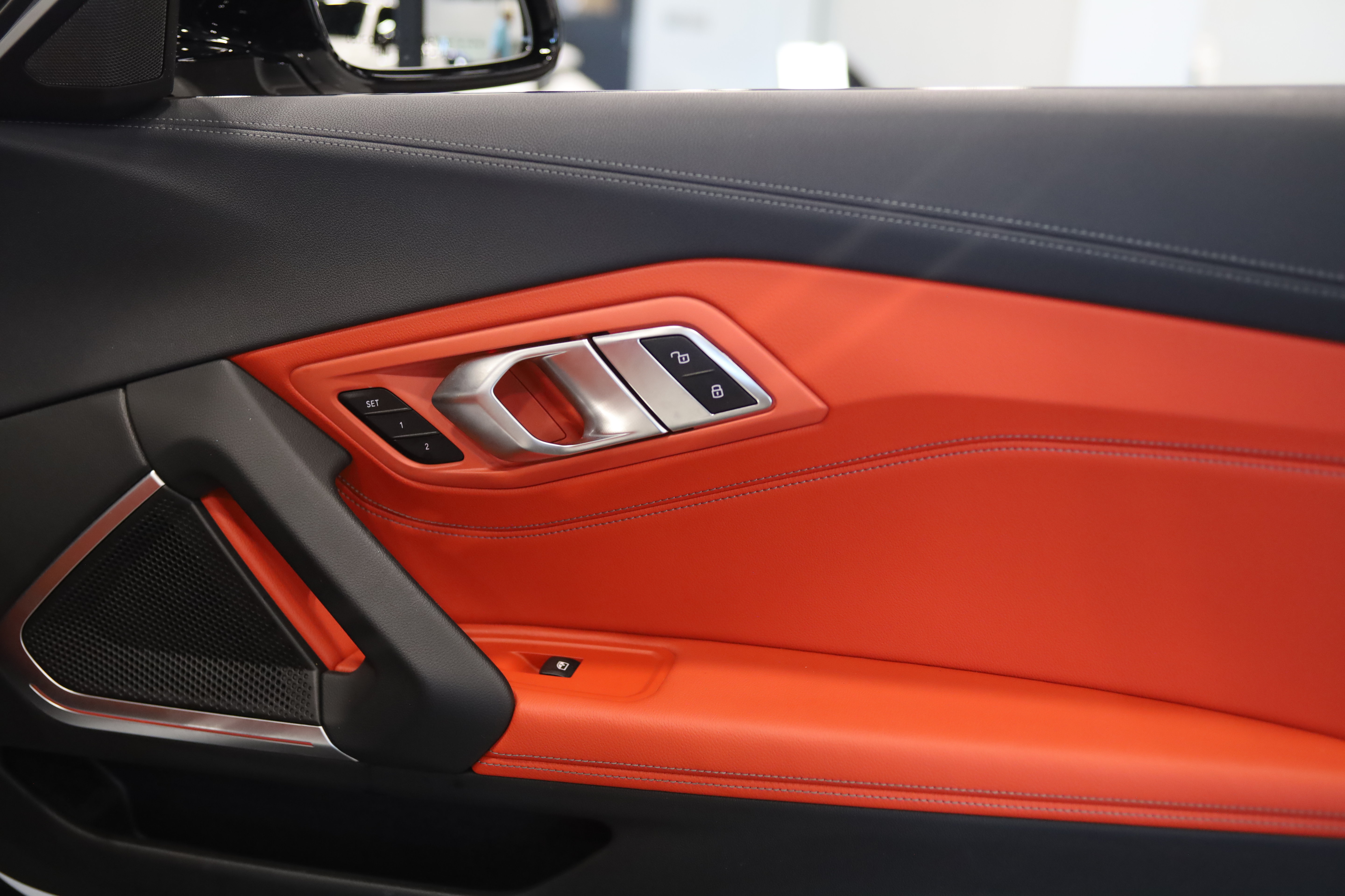 Used 2024 BMW Z4 M40i w/ Premium Package RWD image 36