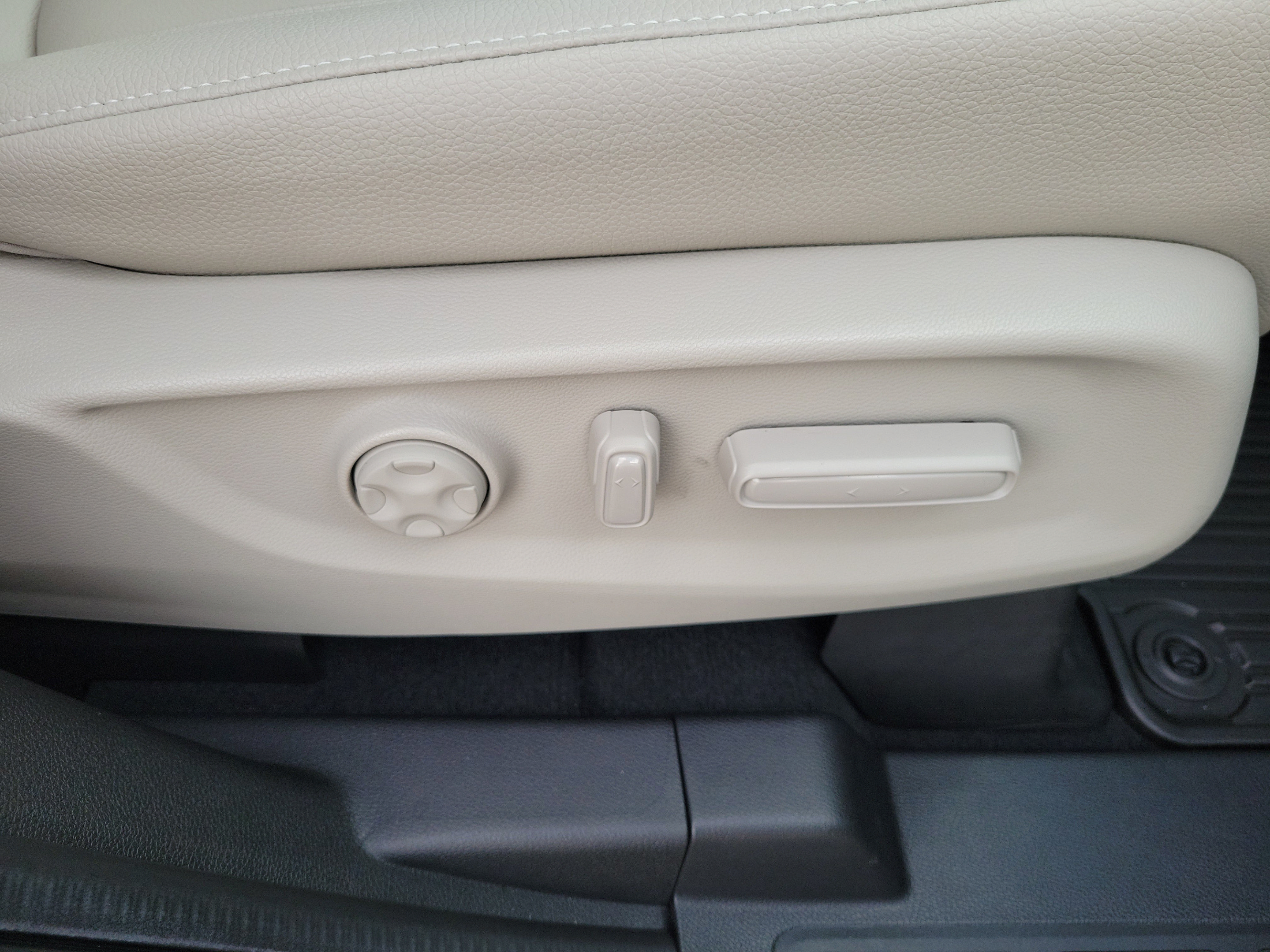 Certified 2026 Honda Odyssey EX-L image 20