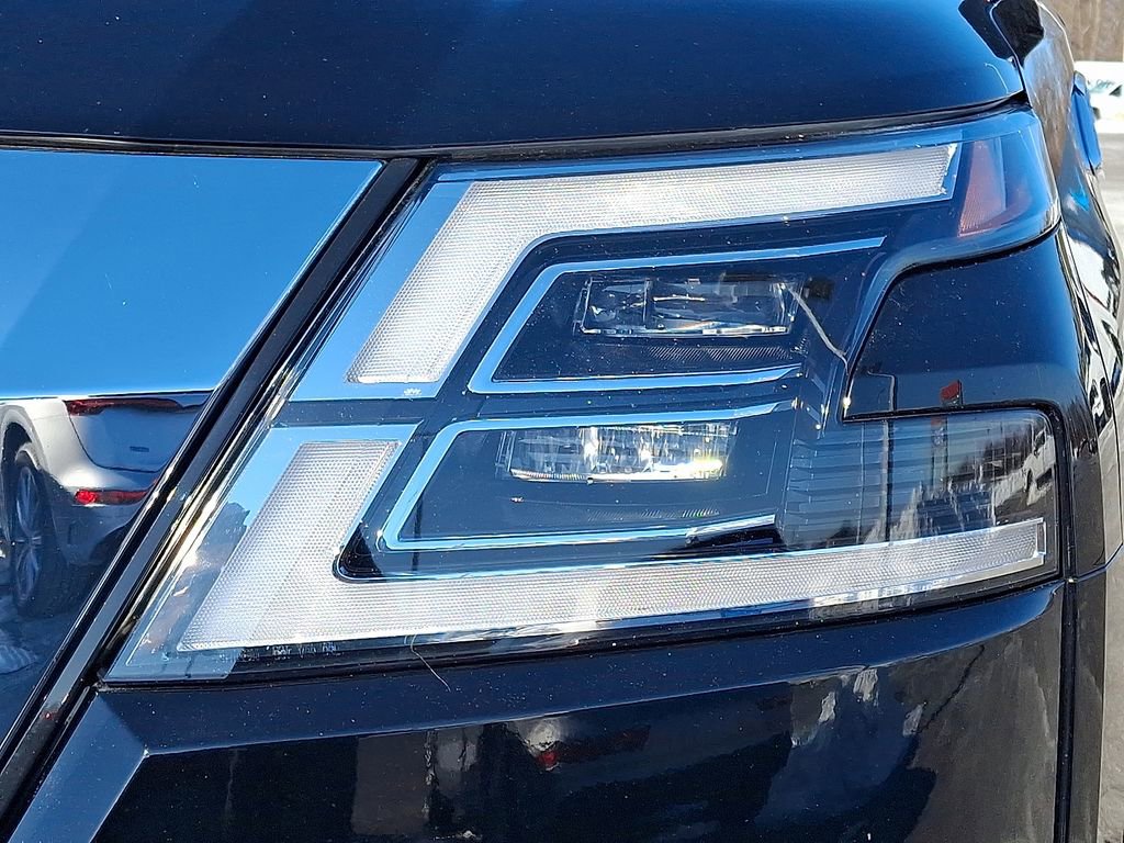 Used 2023 Nissan Armada SV w/ Cargo Package image 10