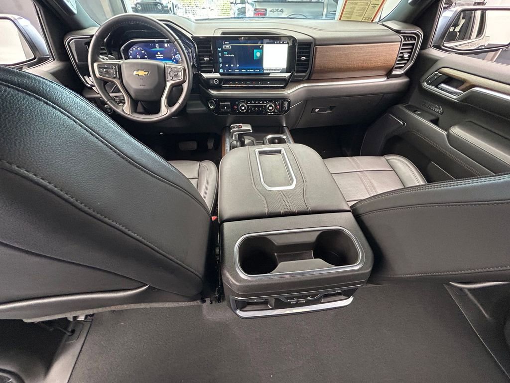 Used 2022 Chevrolet Silverado 1500 High Country image 46