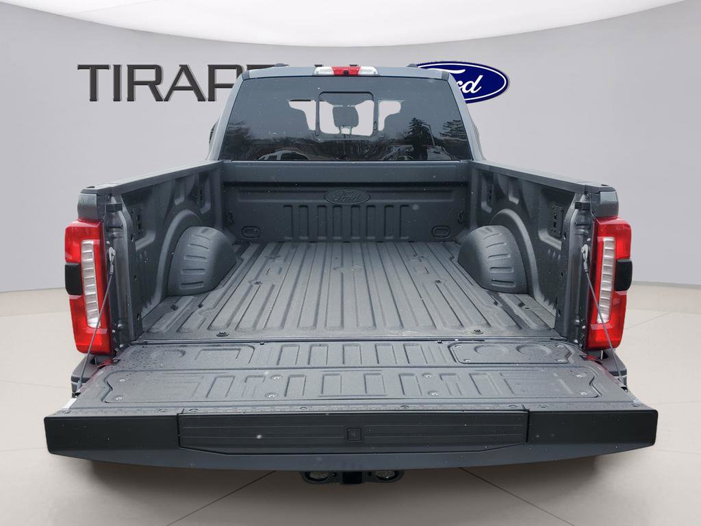 New 2026 Ford F250 Lariat w/ Black Appearance Package AWD/4WD image 11