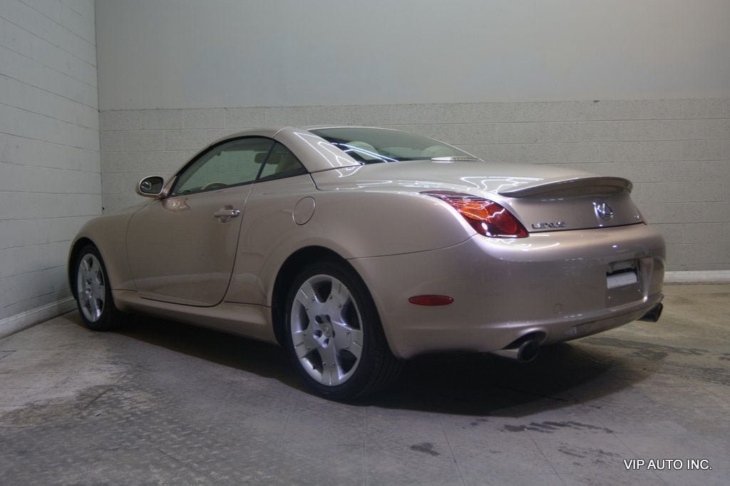 Used 2004 Lexus SC 430 Convertible RWD image 7