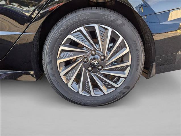 New 2025 Hyundai Sonata SEL FWD image 9