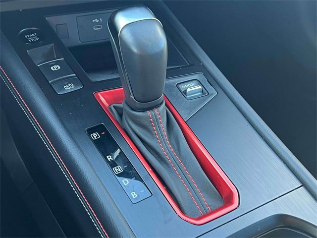 Used 2025 Nissan Kicks SR image 27