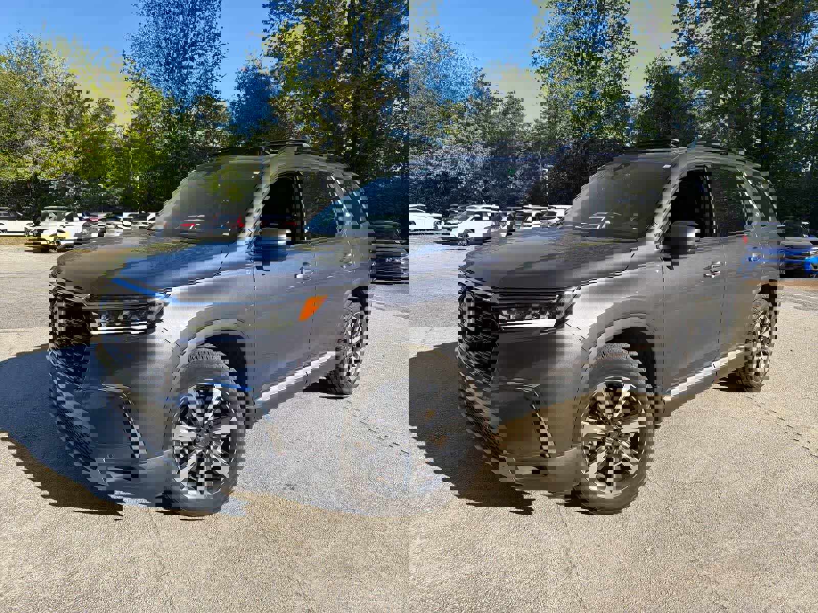 Used 2023 Honda Pilot Touring image 5