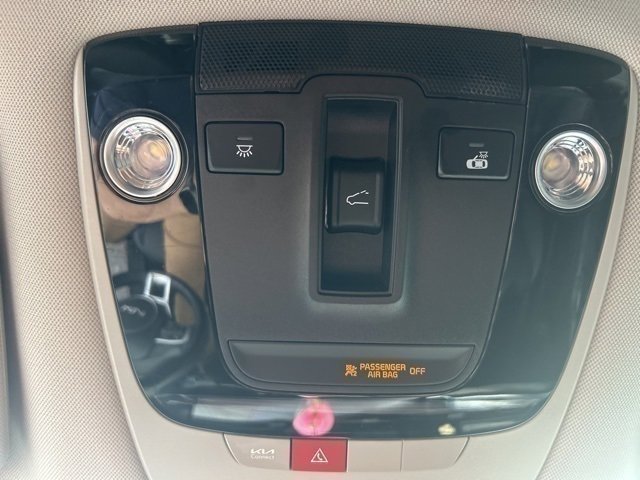 Used 2024 Kia Sportage SX image 17