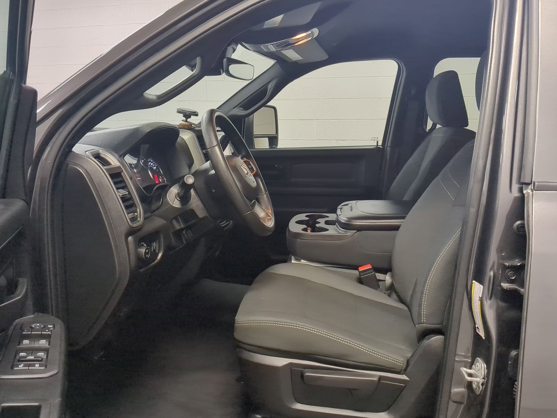 Used 2025 RAM 3500 Tradesman image 18