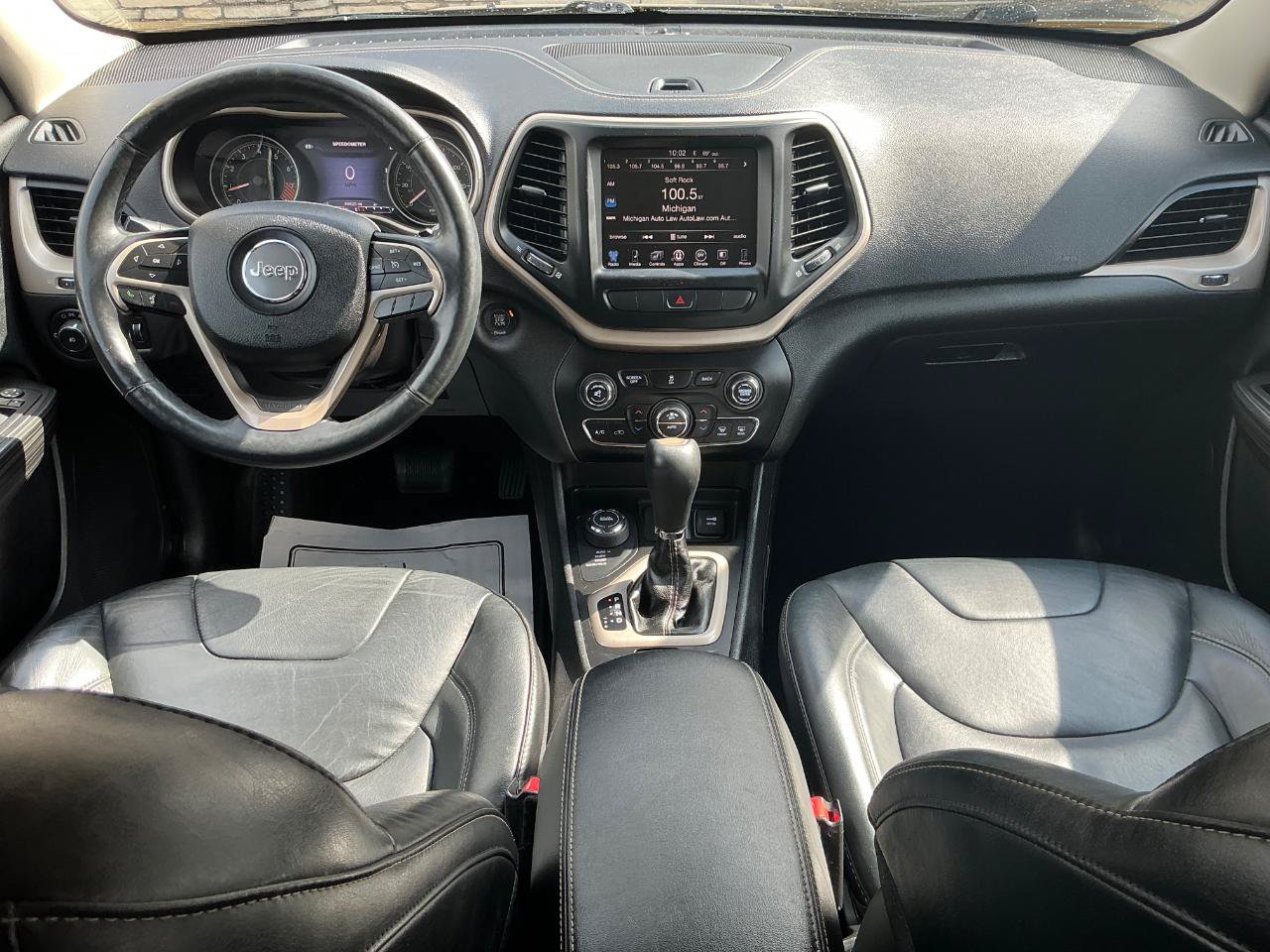 Used 2014 Jeep Cherokee Limited AWD/4WD image 18