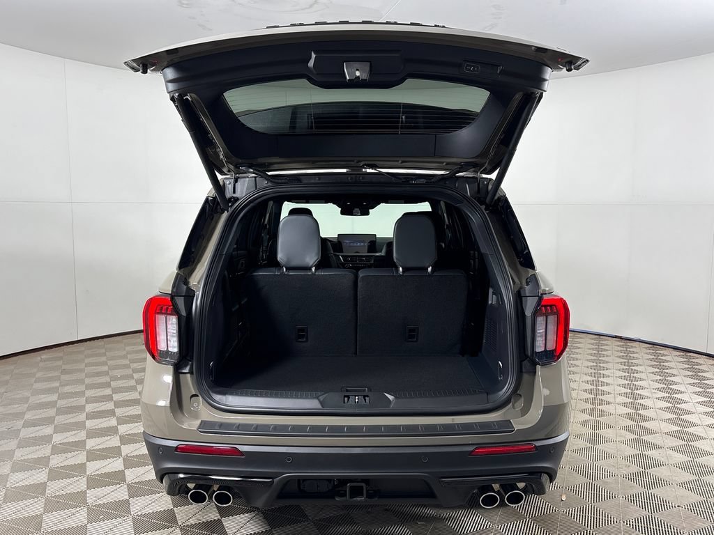 New 2027 Ford Explorer ST RWD image 24