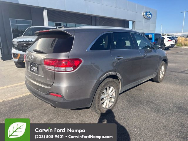 Used 2018 Kia Sorento AWD image 7