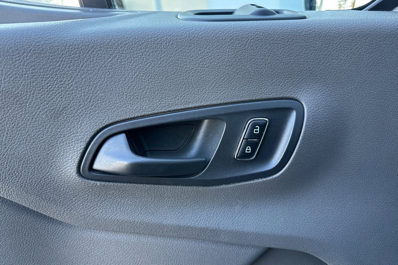 Used 2023 Ford Transit 350 XLT image 10