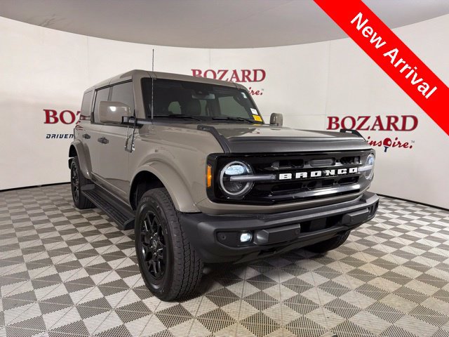 Used 2026 Ford Bronco Outer Banks AWD/4WD image 1