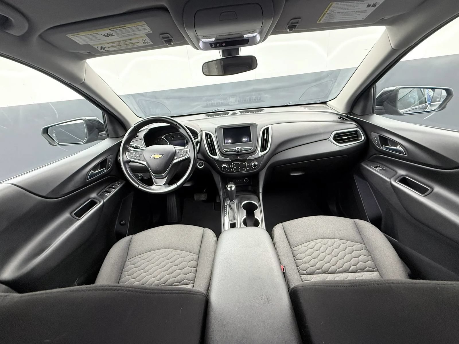 Used 2019 Chevrolet Equinox LT FWD image 19