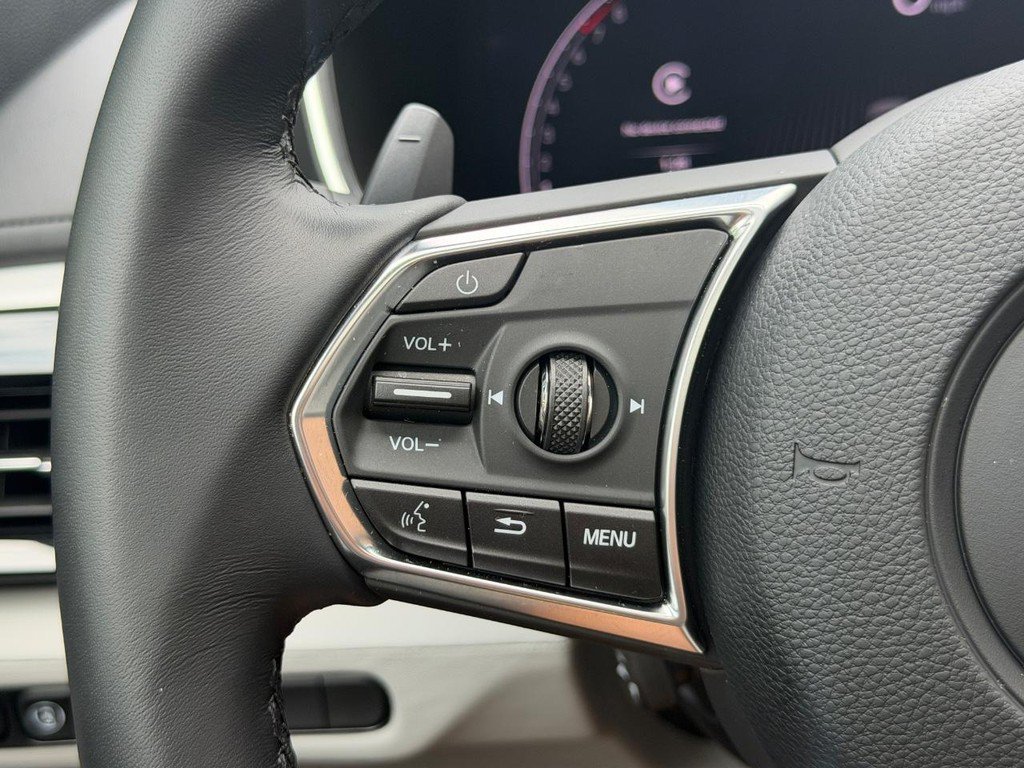 Used 2026 Acura MDX SH-AWD w/ Technology Package image 18