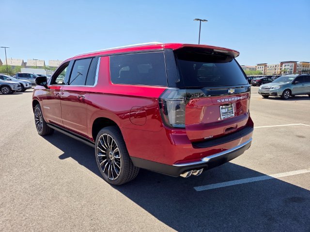 New 2026 Chevrolet Suburban High Country AWD/4WD image 3