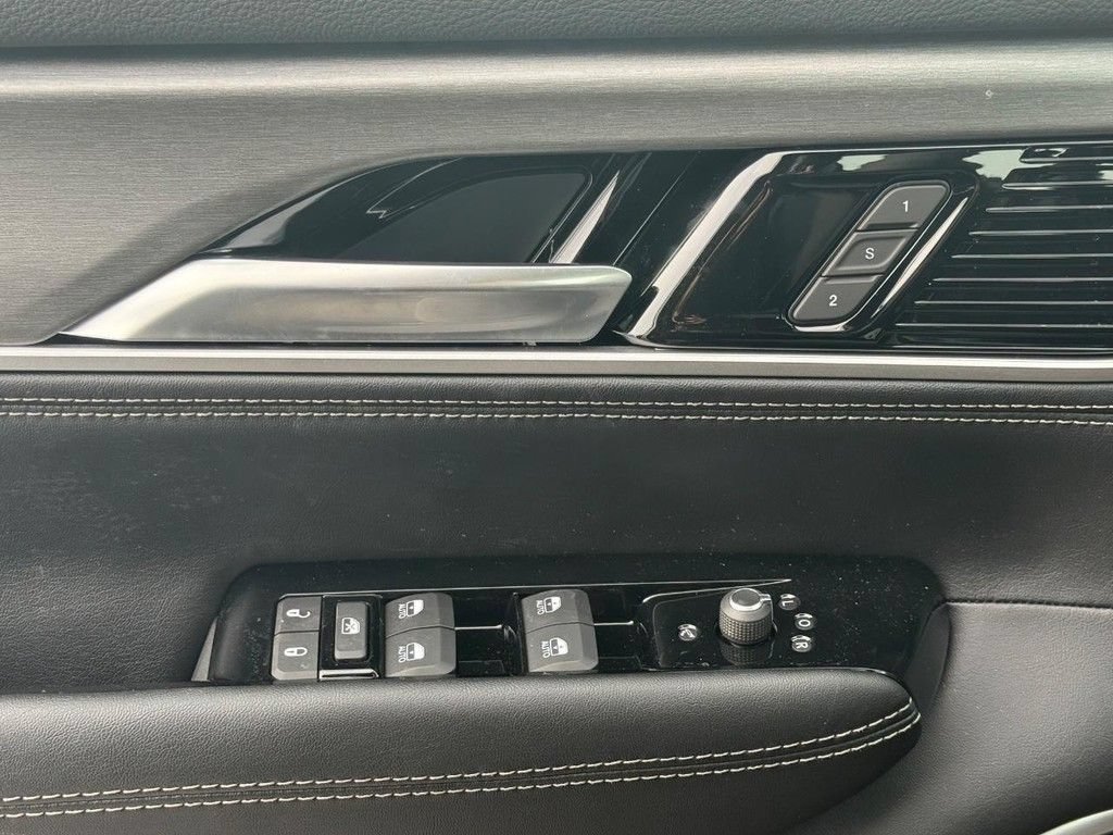 New 2026 Jeep Grand Wagoneer L Limited w/ Premium Group II AWD/4WD image 21