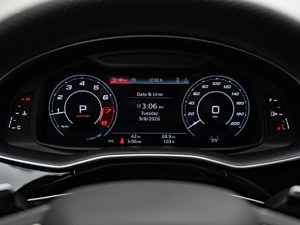 New 2026 Audi RS Q8 performance AWD/4WD image 32