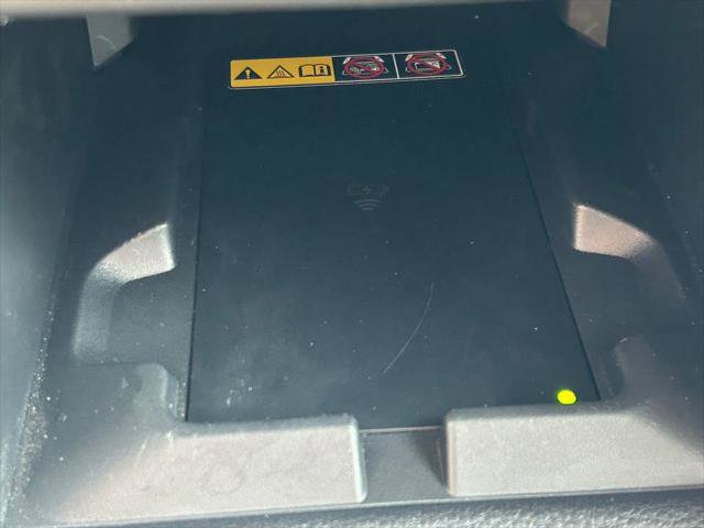 Certified 2025 Toyota Corolla Cross XLE w/ Convenience Package FWD image 29