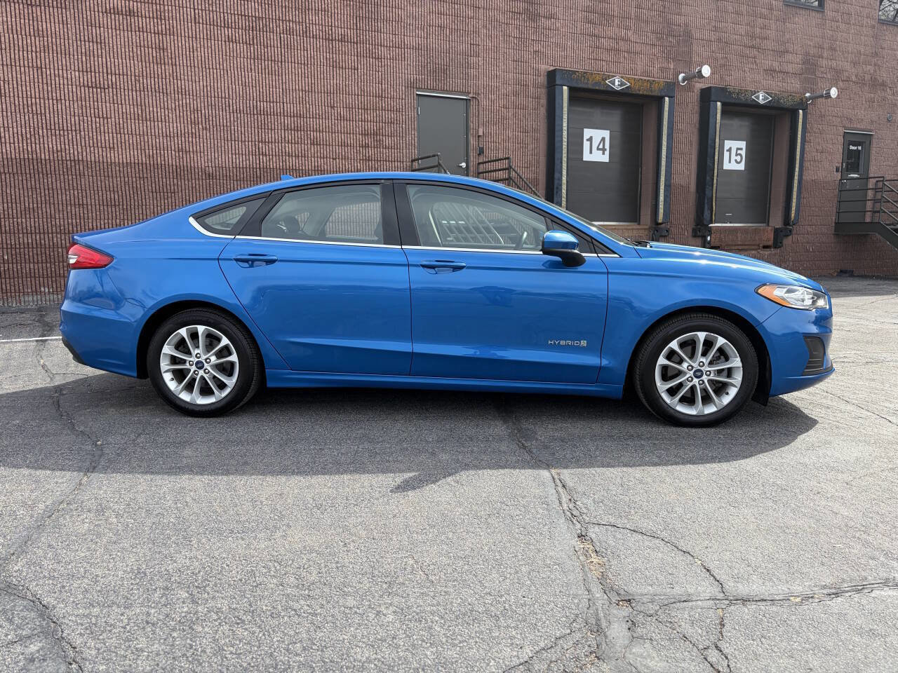 Used 2019 Ford Fusion SE image 8