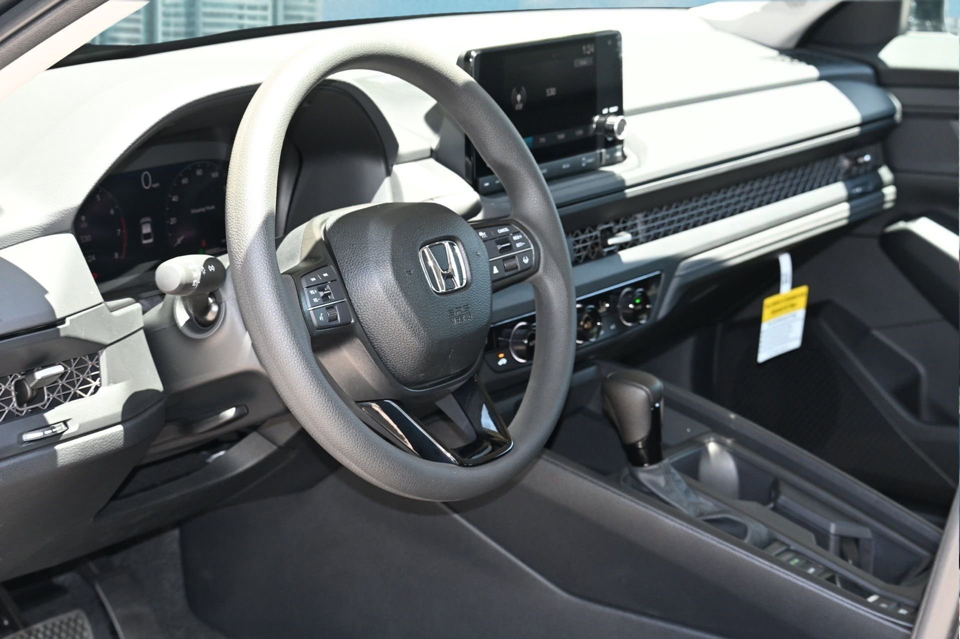 Used 2025 Honda Accord SE image 15