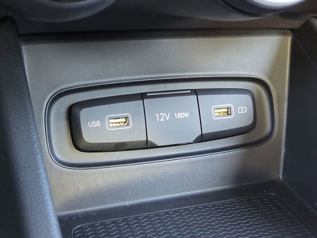 Certified 2022 Hyundai Venue Limited image 20