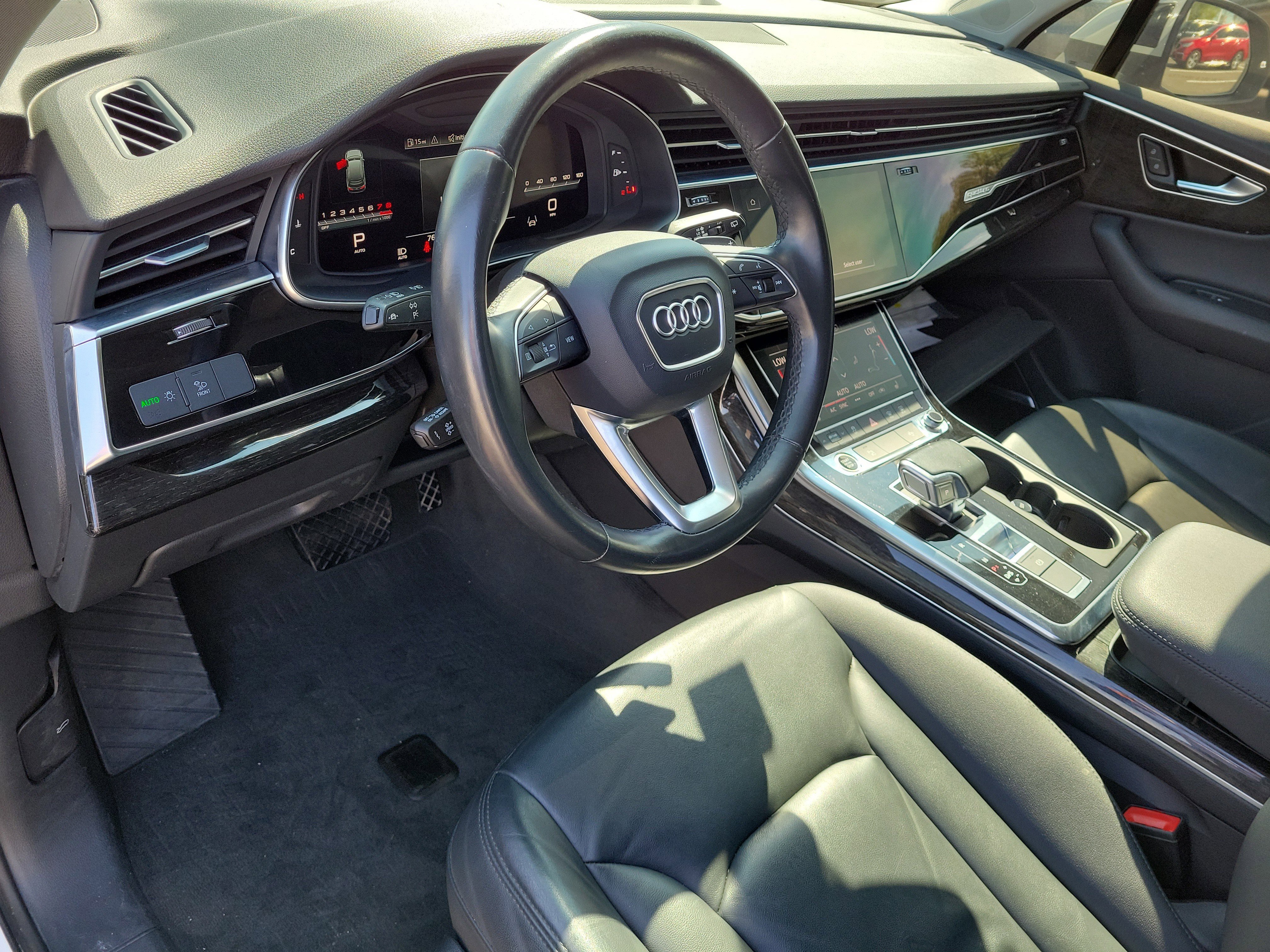 Used 2022 Audi Q7 Premium Plus image 12