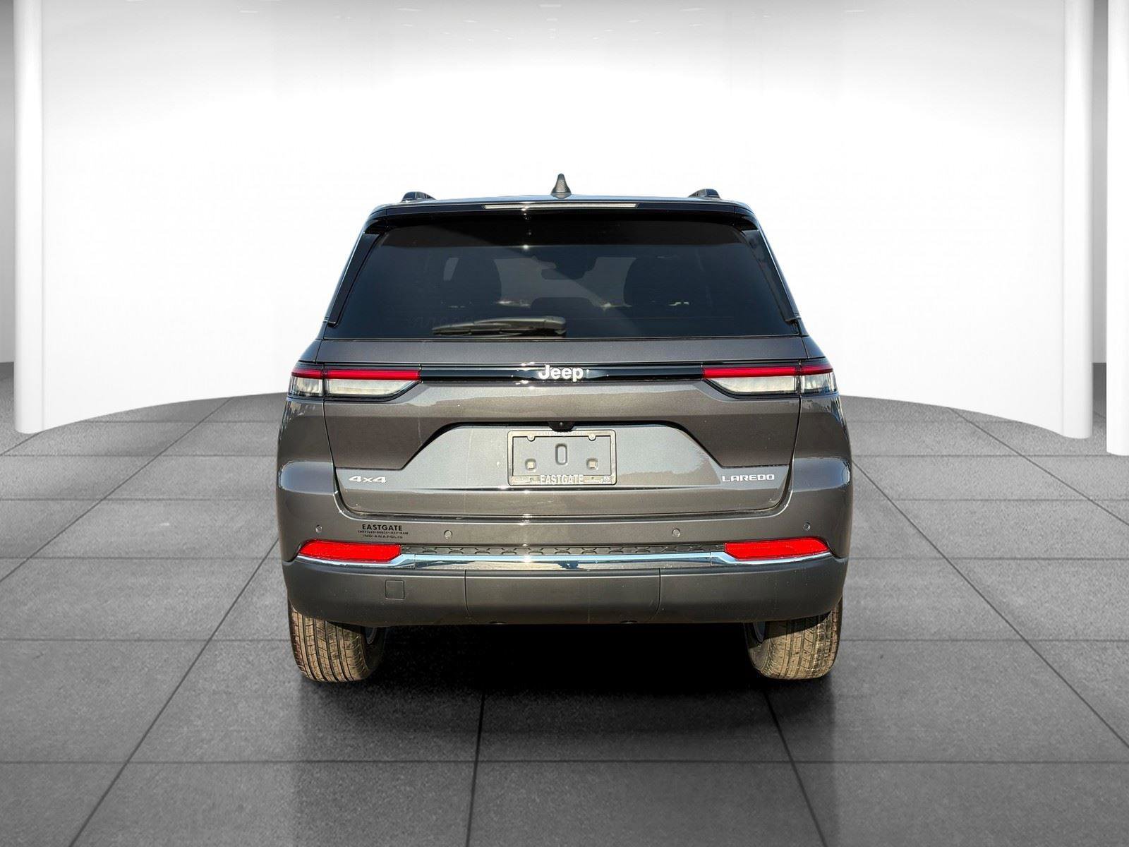 New 2026 Jeep Grand Cherokee Laredo X image 6
