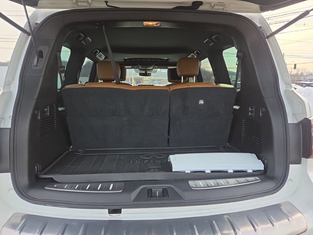 Used 2023 INFINITI QX80 Sensory w/ All-Season Package image 24