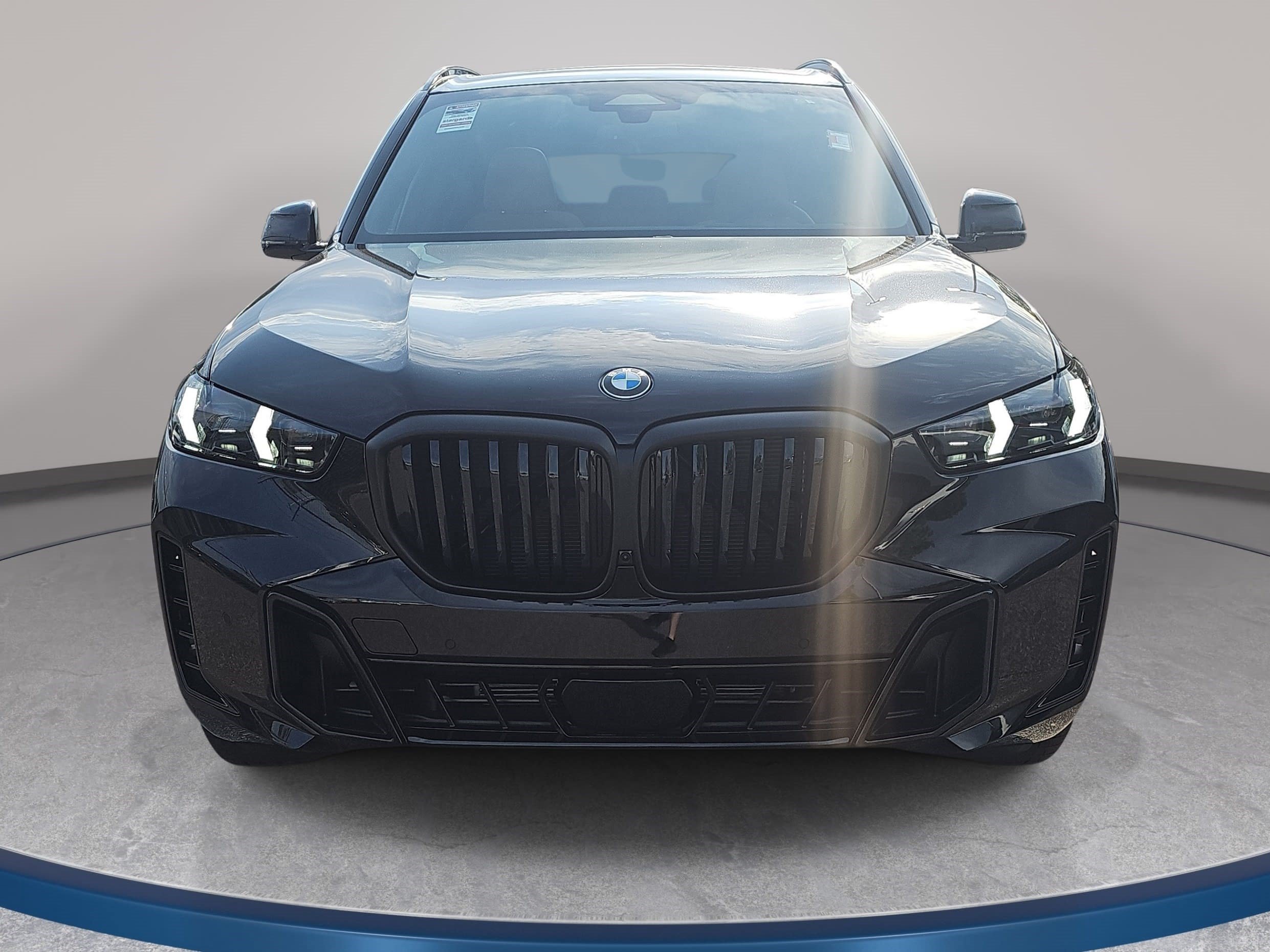 Certified 2026 BMW X5 sDrive40i w/ M Sport Package RWD image 2