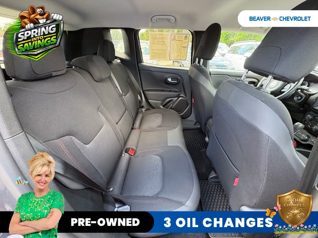 Used 2022 Jeep Renegade Trailhawk w/ Trailer Tow Group AWD/4WD image 23