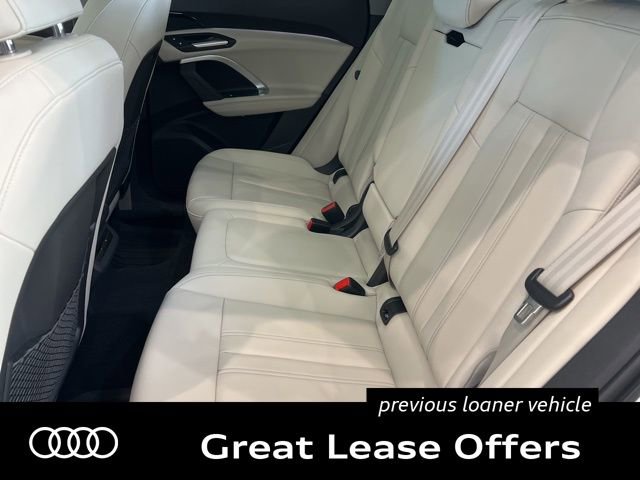 Used 2025 Audi Q5 Premium w/ Convenience Package AWD/4WD image 13