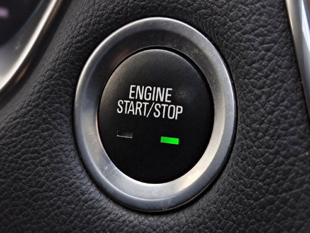 Used 2020 Chevrolet Traverse LT FWD image 30