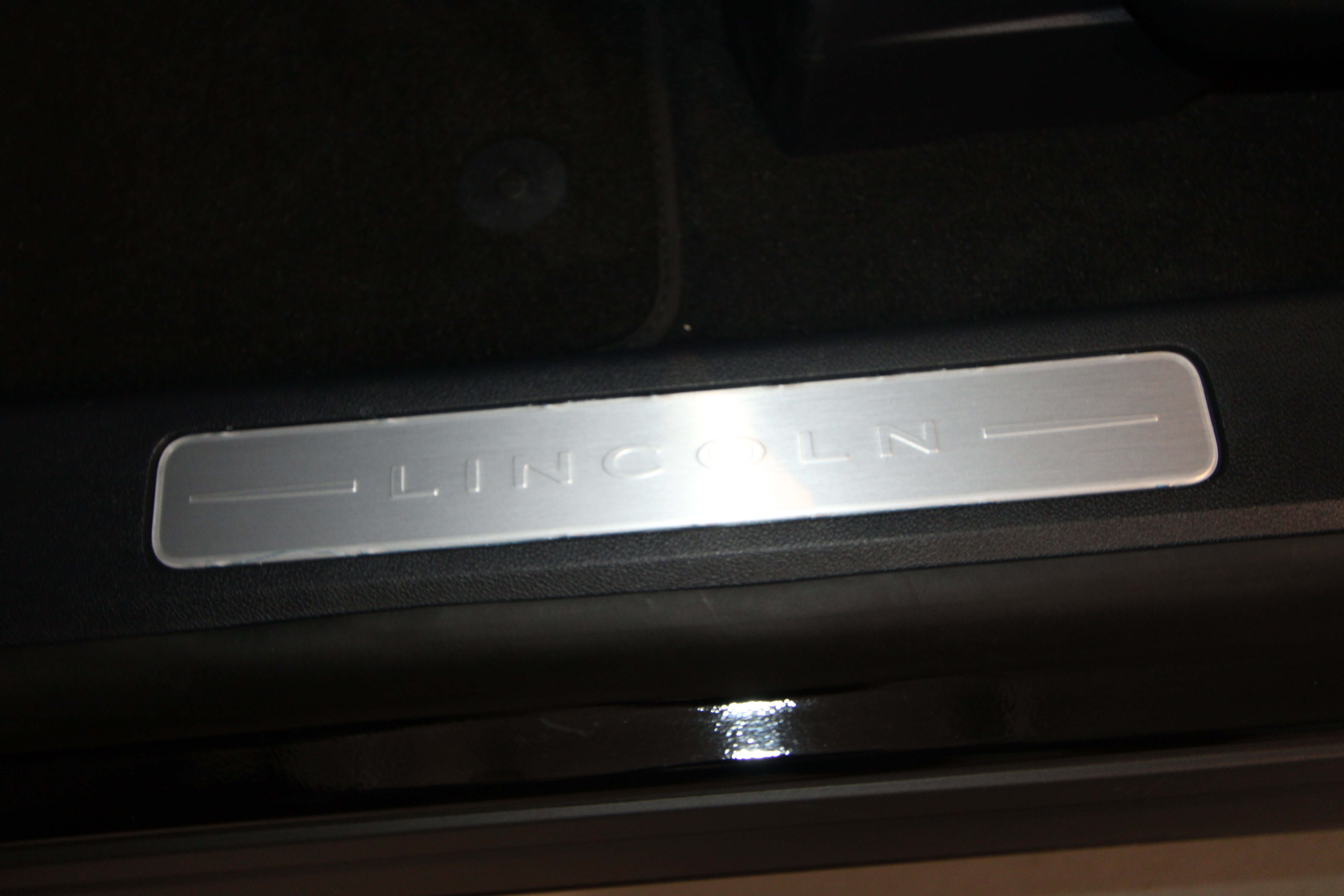 New 2026 Lincoln Aviator 2WD image 6