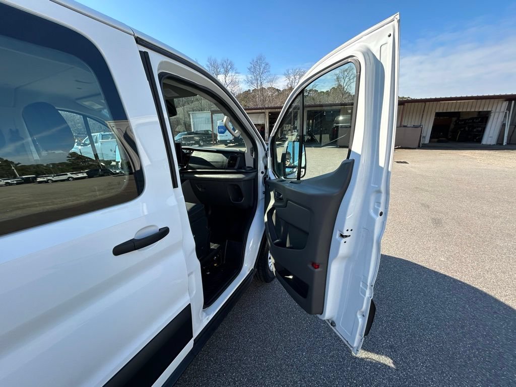 Certified 2023 Ford Transit 350 XLT RWD image 19