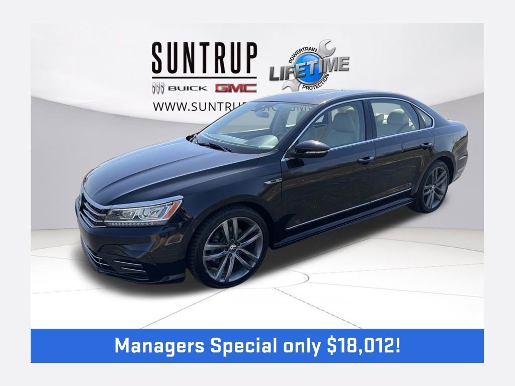 Used 2019 Volkswagen Passat 2.0T SE R-Line image 1