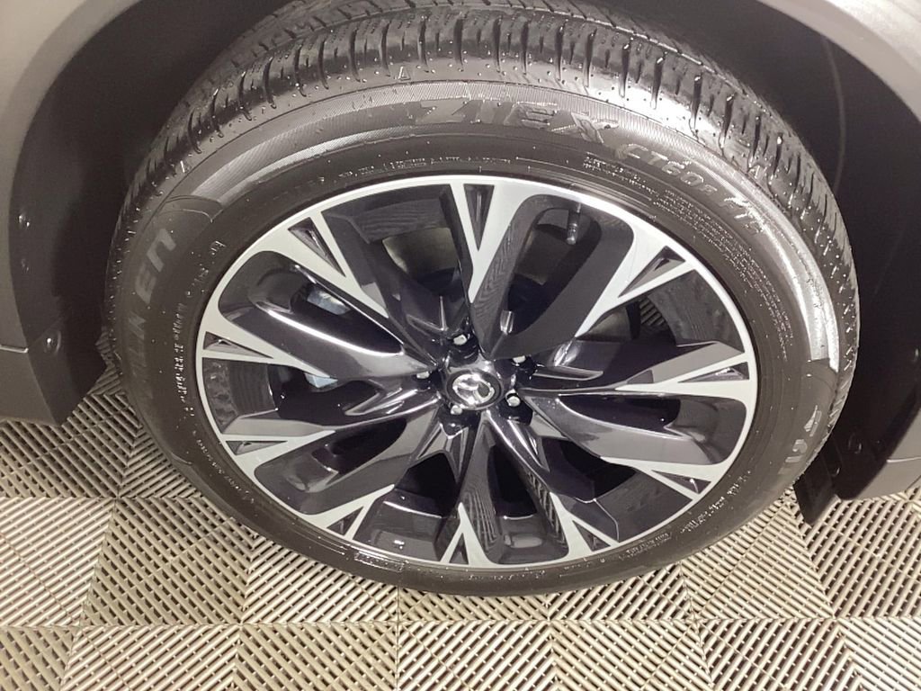 Certified 2024 MAZDA CX-90 Plug-In Hybrid w/ Premium Pkg image 7