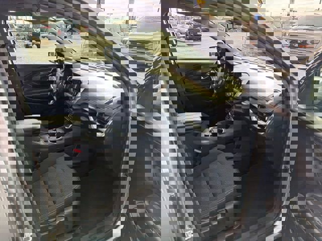 Used 2024 GMC Terrain SLE image 11