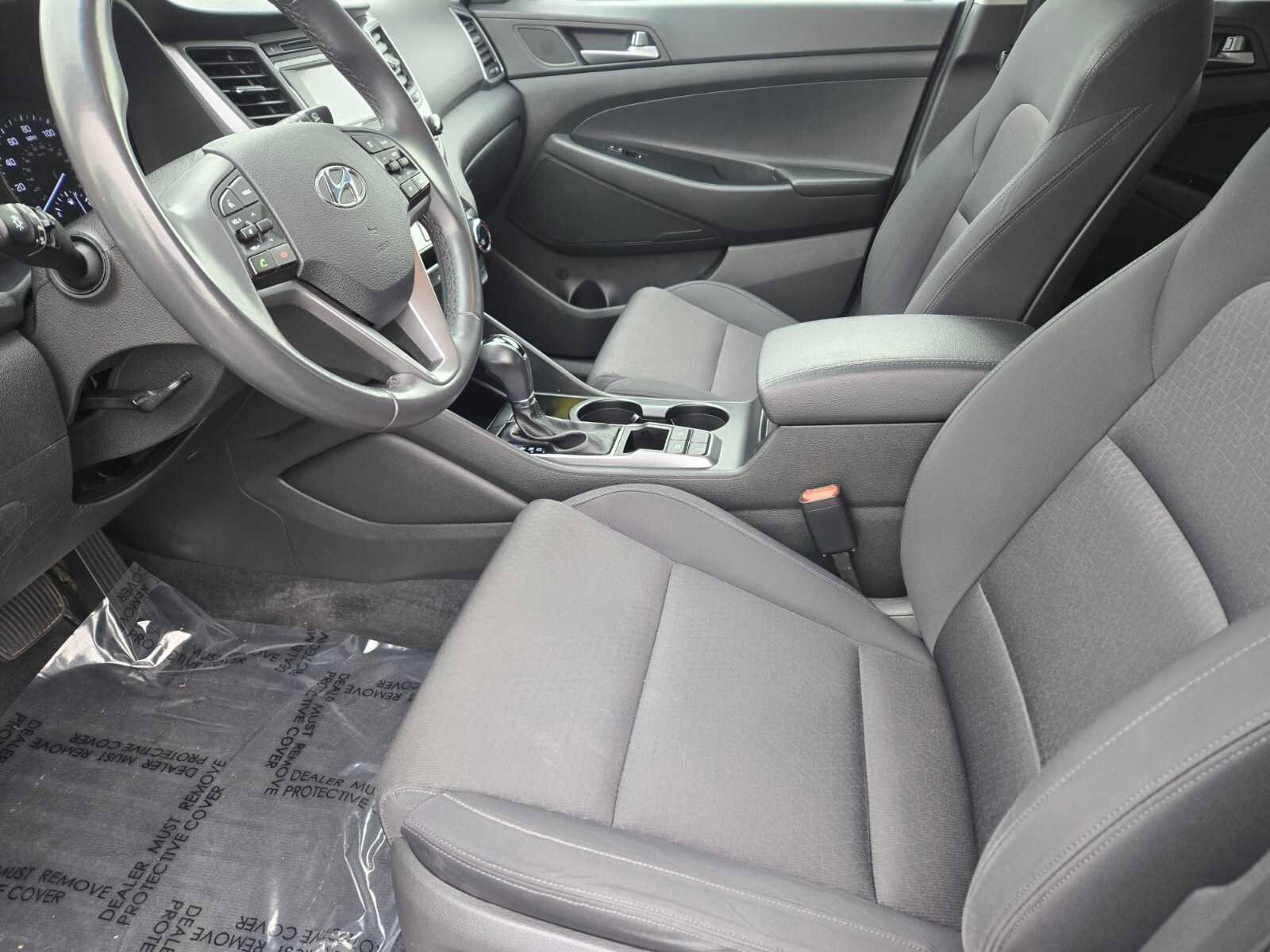 Used 2017 Hyundai Tucson Sport image 18