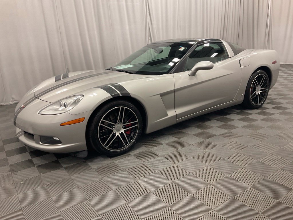 Used 2006 Chevrolet Corvette Coupe RWD image 12