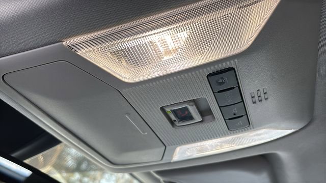 Used 2025 Toyota RAV4 LE image 24