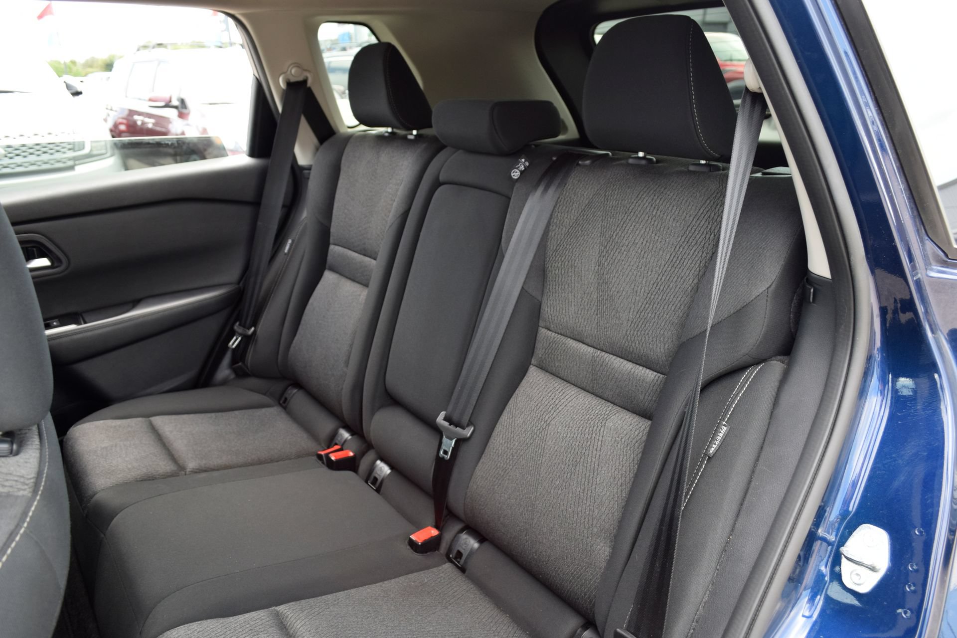Used 2024 Nissan Rogue SV AWD/4WD image 18