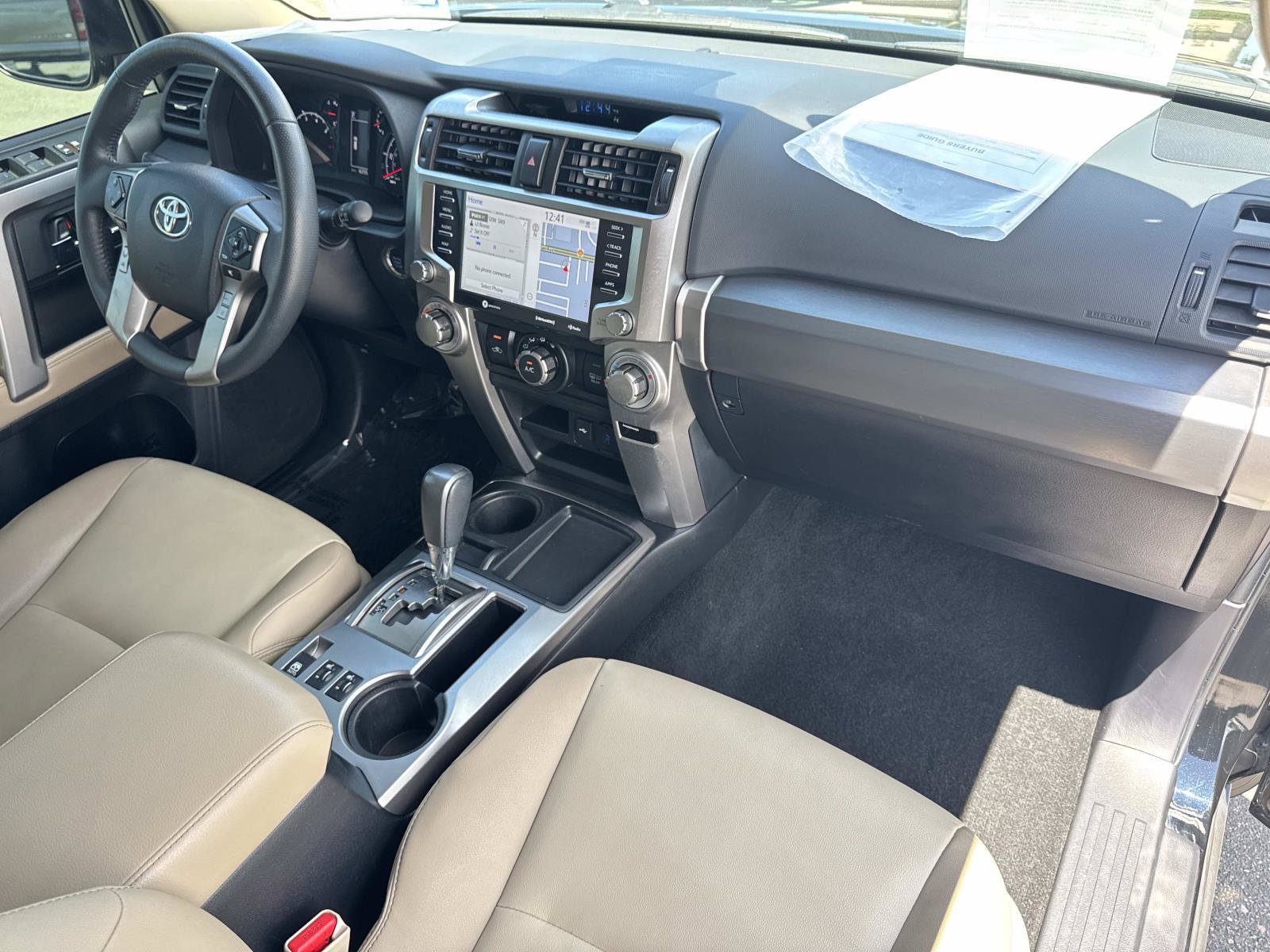 Used 2022 Toyota 4Runner SR5 Premium w/ Moonroof Package RWD image 31
