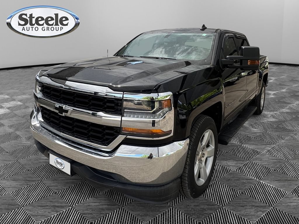 Used 2017 Chevrolet Silverado 1500 LT w/ Max Trailering Package RWD image 1