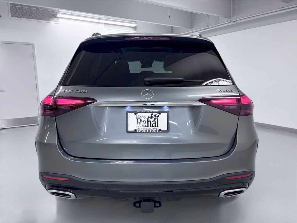 Used 2026 Mercedes-Benz GLE 580 4MATIC image 5