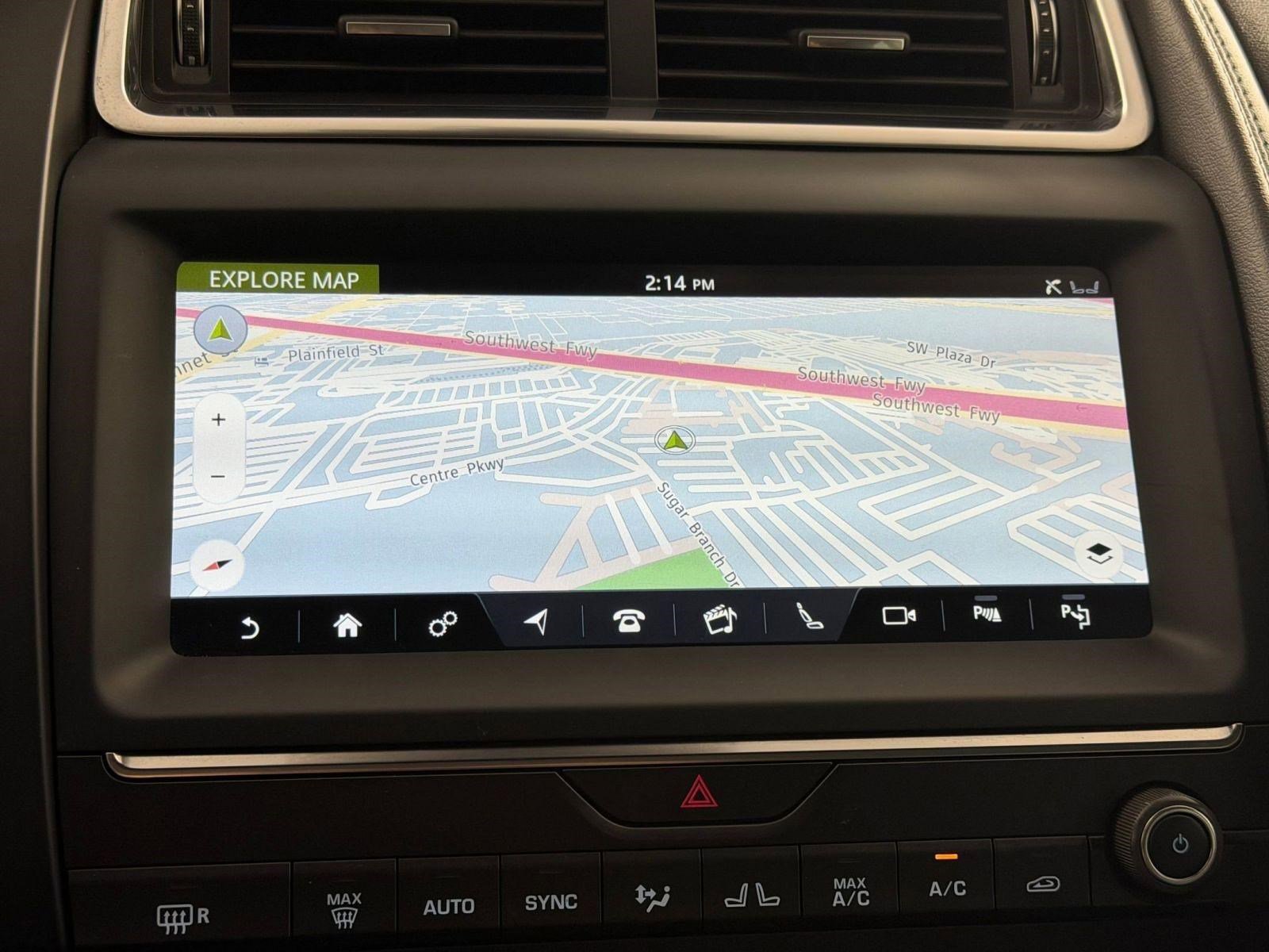 Used 2020 Jaguar E-PACE SE image 28